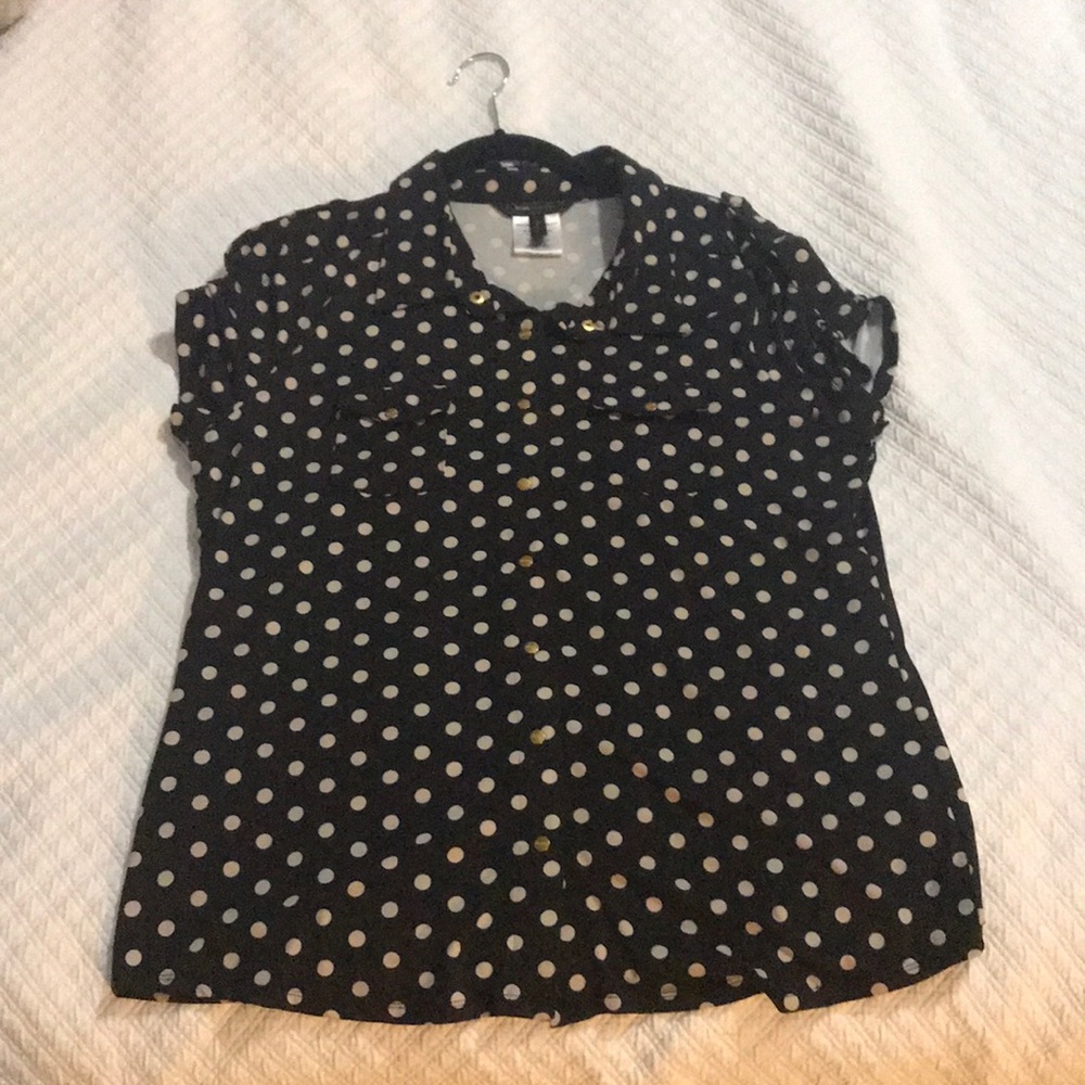 BCBG Maxazria stretchy black polka dot blouse